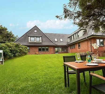 Strandlaeufer-landhaus-tadsen Apartament Westerland